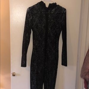 Only wore it once for a shoot